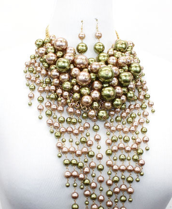 PEARL WATERFALL CHUNKY NECKLACE SET